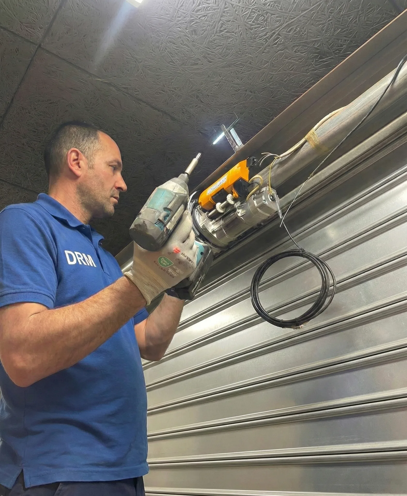 Motorisation rideau métallique Paris 1er